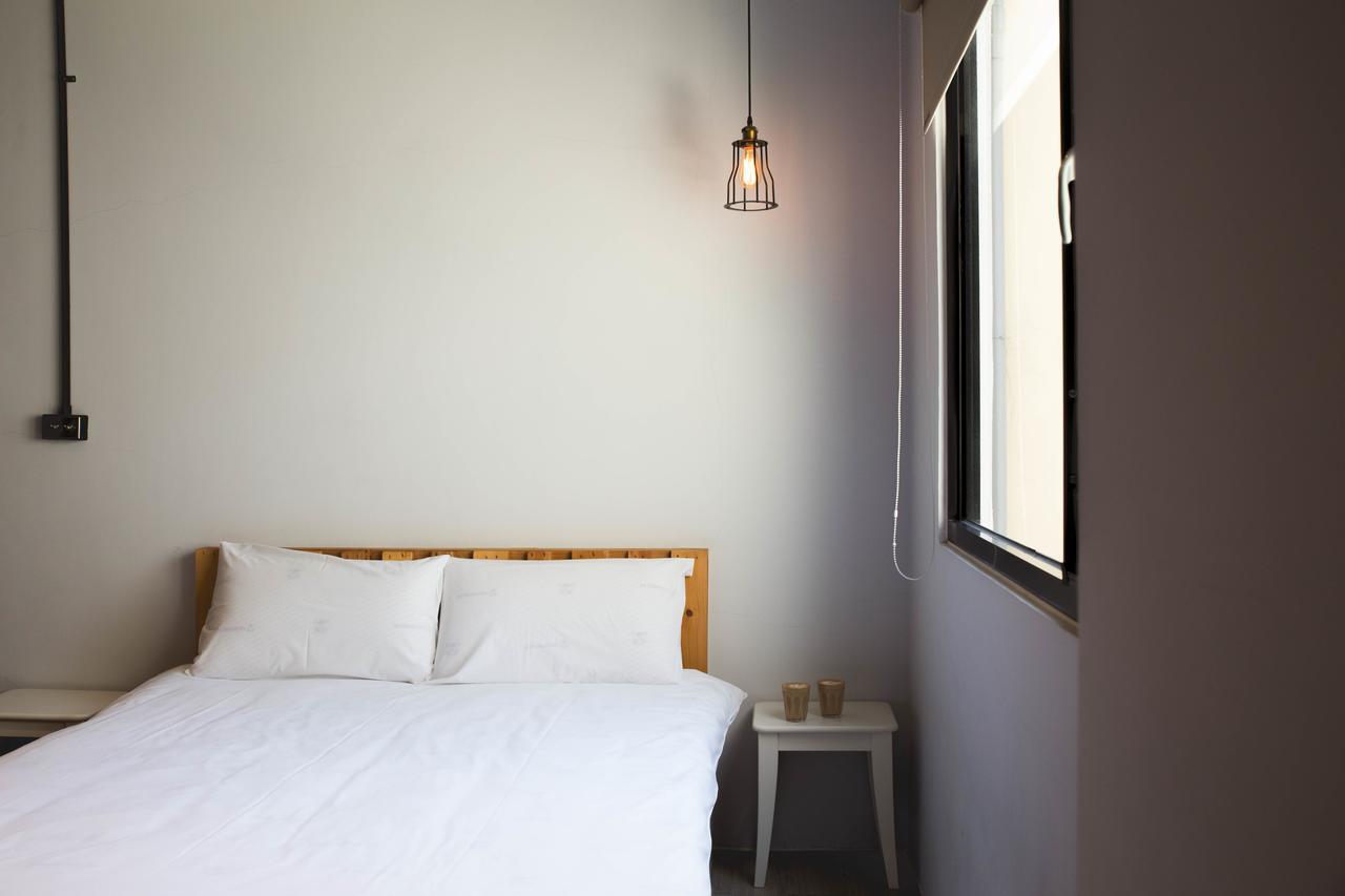 被愛咖啡小旅館 Birdeye Garden Tainan Extérieur photo
