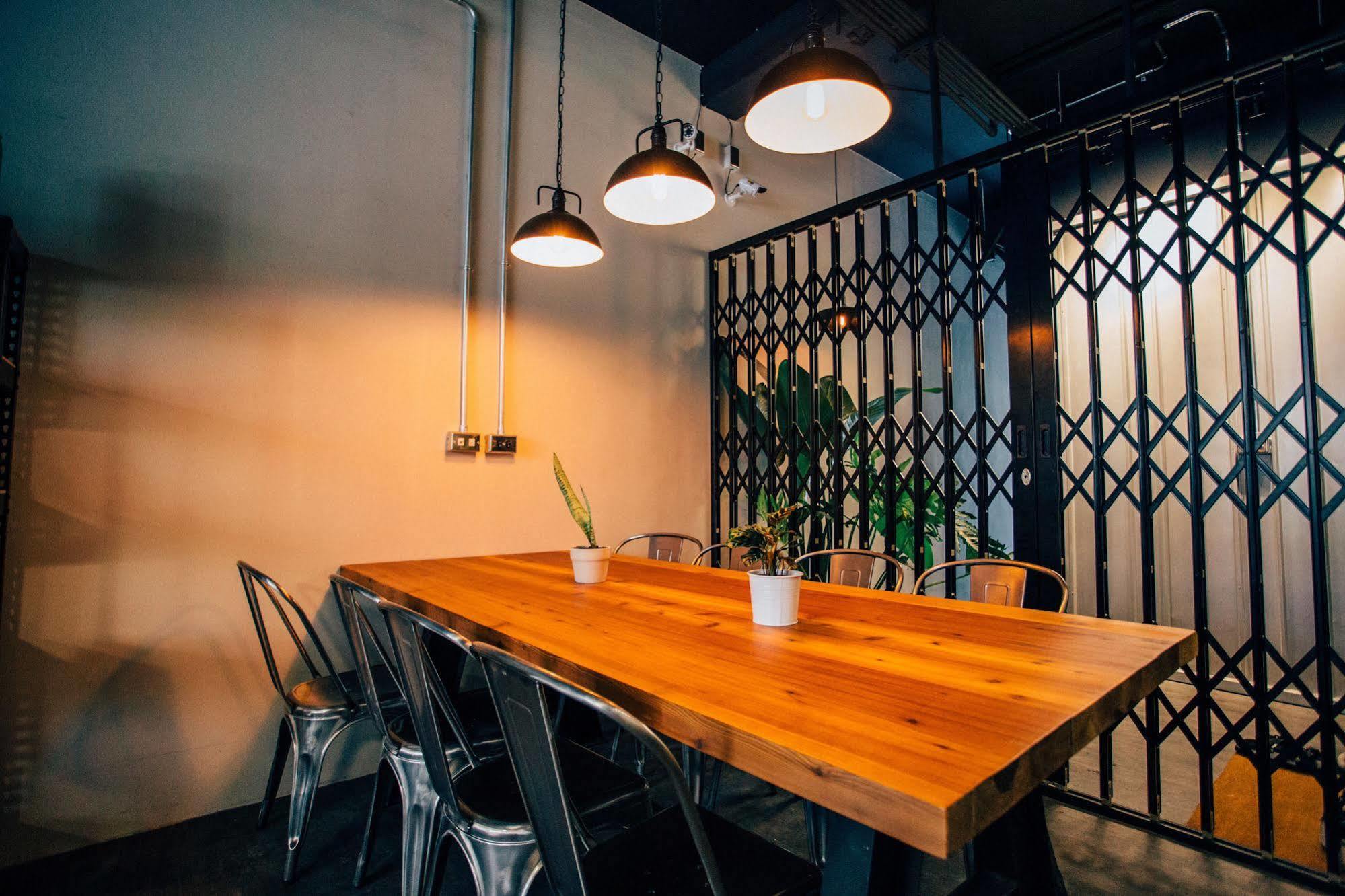 被愛咖啡小旅館 Birdeye Garden Tainan Extérieur photo